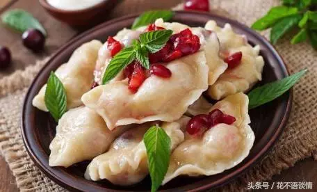 坐月子時,婆婆天天給我煮餃子,一天看到垃圾桶,我掀了桌子