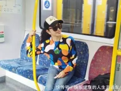 劉曉慶63歲懷孕,這位黃埔少將的老公好威猛