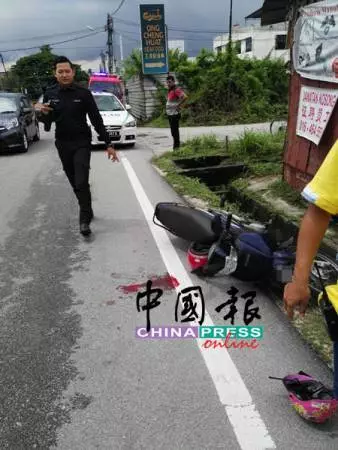 一家四口共騎摩哆趕看戰機,與羅釐碰撞幼兒亡!