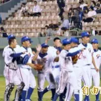 終於回家了!陳以真帶著楊偉中遺體飛抵桃園機場