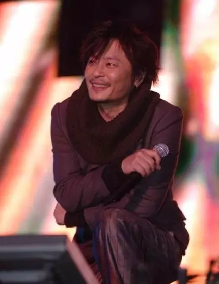 王傑突髮長文告別:遍體鱗傷家離親散,我帶著自己的驕傲離去了!