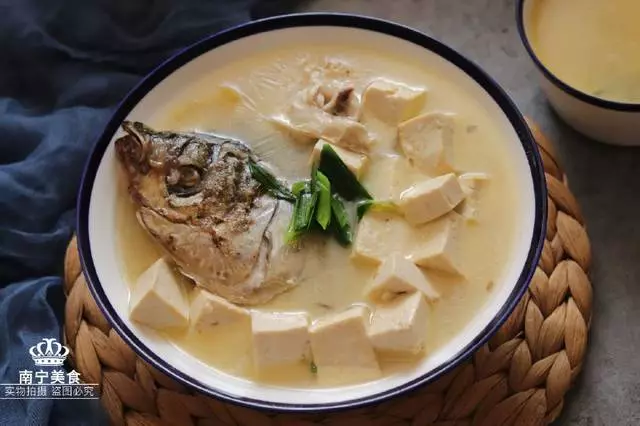 6道適合秋天做給家人喝的燉湯,做法簡單營養豐富,多喝滋補身體