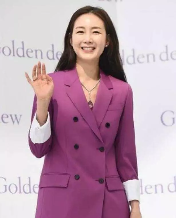 《天國的階梯》三大女演,她大紅大紫,她嫁男神,她卻人氣下滑