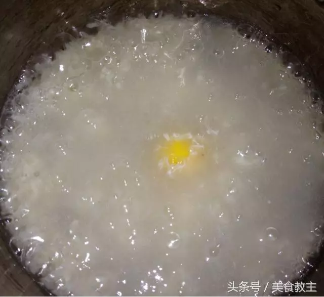 我家常做的一道湯,喝一碗大姨媽不再痛,氣色紅潤,女人必備佳品