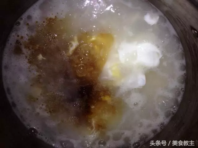 我家常做的一道湯,喝一碗大姨媽不再痛,氣色紅潤,女人必備佳品