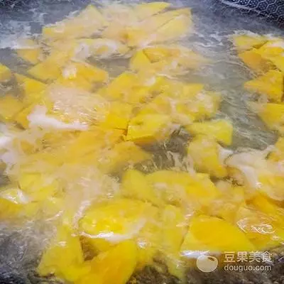 【水煮地瓜燕麥奶】吃著吃著,人變瘦了,皮膚也越來越好了!