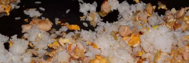吃了30多年的炒飯第一次見這種吃法5分鐘做一鍋 我吃了3大碗