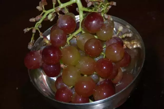 秋天一來,吃這6種水果,氣色好到能發光