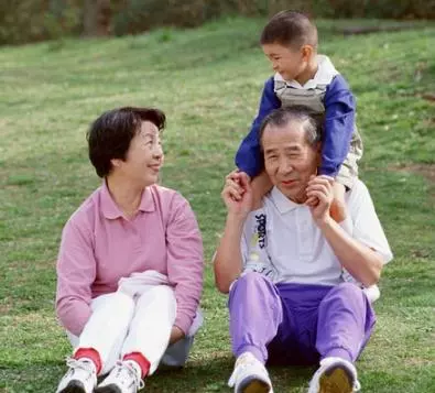 兒子結婚,我和老伴出錢買房,我提一要求,兒媳婦卻張口大罵