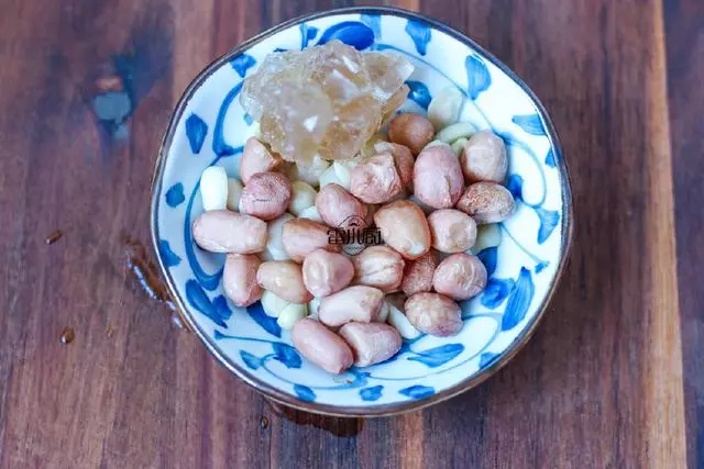 連慈禧太 後 天天吃的食物，女人凍齡的「秘方」，每天來一碗，實現逆生長！