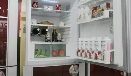 洗潔精再不用買了,3分鐘教你自製洗潔精!吃完柚子剩下的柚子皮有新用處了!純天然不傷手