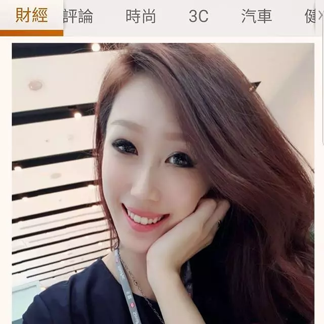 求神超正黑絲理專!去銀行辦事「拍到美麗風景」...終於神到傳送門