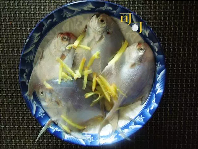 鯧魚這麼煎又香又酥,保證皮不破、肉不散,老公下酒最愛