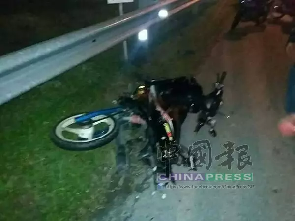 【巫裔飈車族大道飈車出禍】2死6重傷快看網友個個神回狠狠打臉飈車族