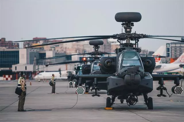 這次沒被坑!台軍「阿帕奇」直升機幾乎和美軍自用版完全一樣