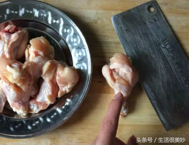 雞腿這樣做最好吃,很多人不會做,比飯店做的還好吃,越吃越上癮 !