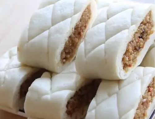 原來把糯米和麵粉放在一起,居然能做出這麼好吃的麵食,有創意!