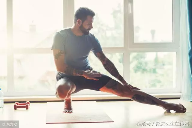 睡前做這3件事,是主動「找病生」,第二個很多人在做