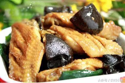 味鮮肉嫩的16道雞翅秘製做法,色味俱全,喜歡吃雞翅的不要錯過!