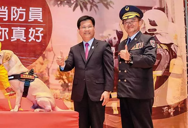 消防局長重金採購爛裝備 打火兄弟人人自危