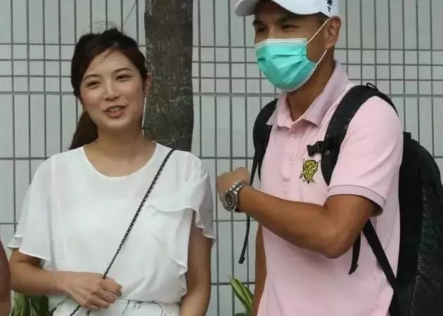 【又喜訊!】TVB又一視帝宣布結婚:「是時候用最大努力建立美滿的家~」10張婚紗照超唯美!準新娘每一張笑得好開懷!