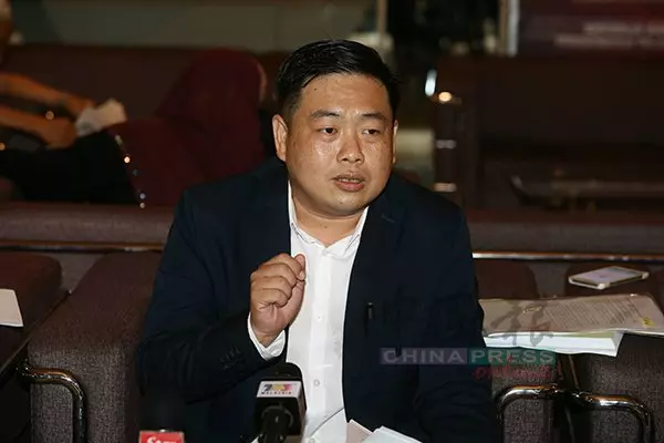 馬青熱血燃政改火焰 吳健南宣布競逐總團長
