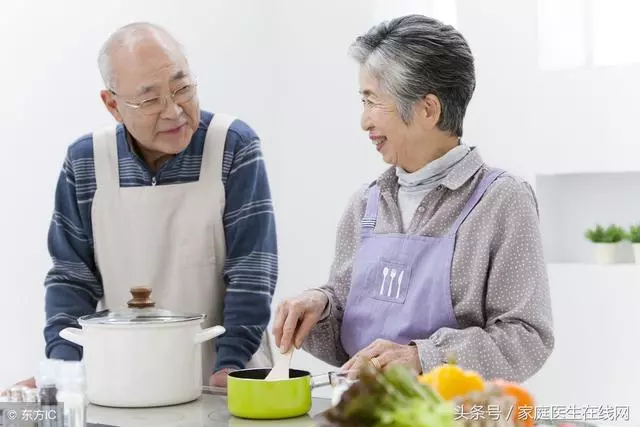 百歲老人長壽的秘密:懶!這4件事懶得做,身體就能沒毛病