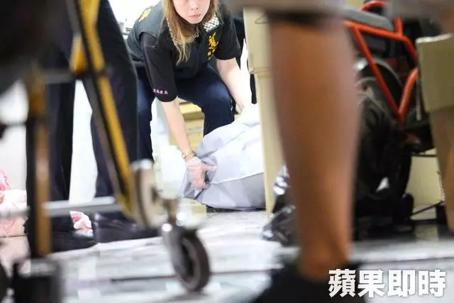 殺夫藏冰櫃三個月 警花兩小時鑿冰挖屍