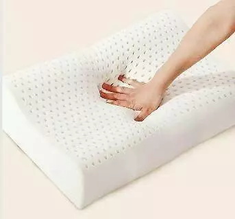 枕頭用半年就「發黃有異味」,保姆教的小竅門超管用,立馬變新枕頭!