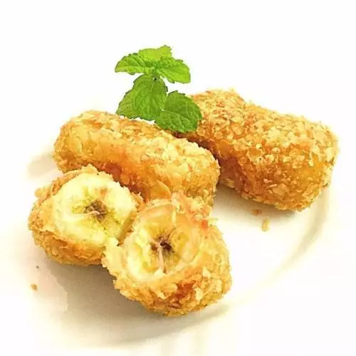 香甜可口的炸香蕉!!香蕉裹上麵粉再裹燕麥入油鍋炸得酥脆,但裡面依然很嫩滑,而且炸過之後的香蕉更加香甜。