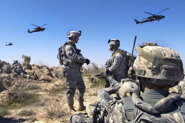 美高官重磅爆料,美軍到底打不打俄羅斯伊朗軍隊有答案了!