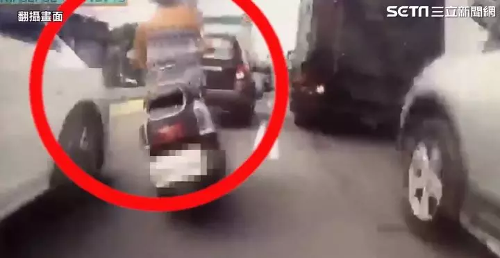 正妹拒檢遭連開7張單!譙警X你娘再加一條「款項全曝光」…辯不知被警追影像神打臉