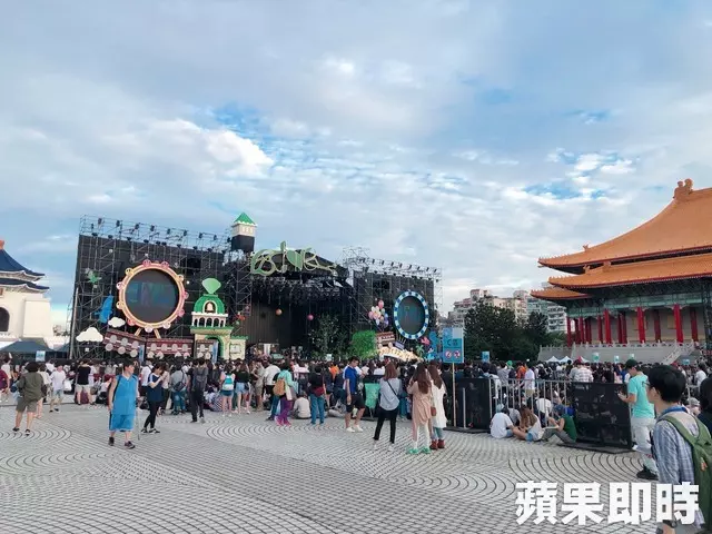 S.H.E音樂會勁寶首登場 最萌嘉賓送飛吻百萬人搶看