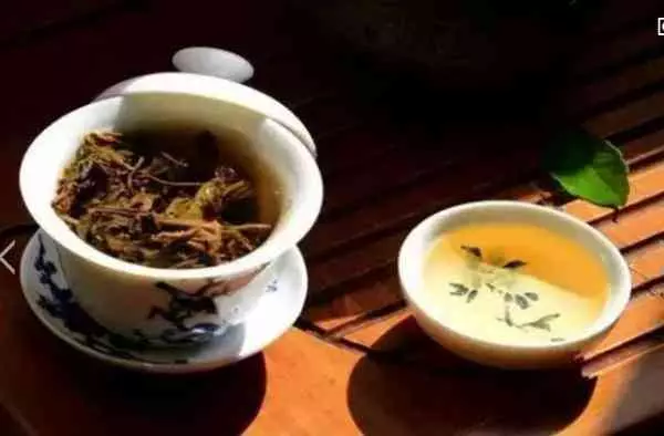 隔夜茶不能喝嗎,其實對人體有好處,要多喝