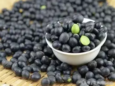 入秋後,出現6大症狀,說明體內毒素多,做好「5個字」,促排毒