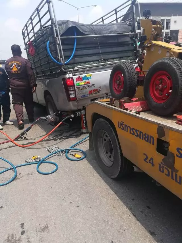 悚!女出車禍遭拖行 整塊頭皮被扯下身亡 -