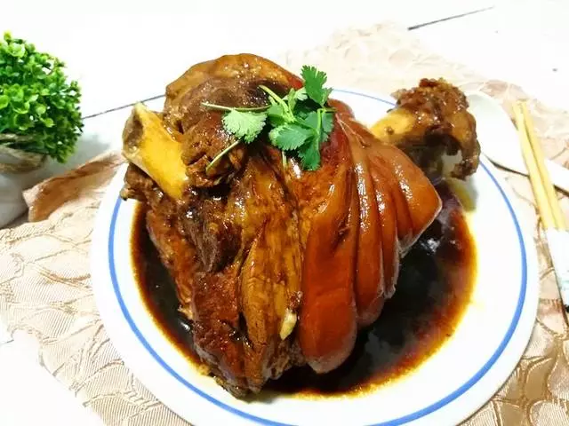 中秋節快到了,節日家宴肉菜不能少,分享十道簡單肉菜的做法~