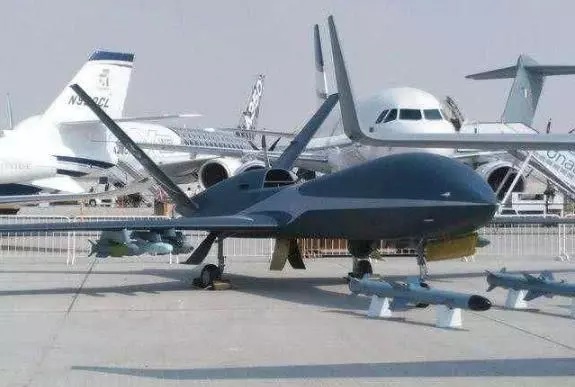 中國研發新型隱身無人戰機,結合殲20技術,戰機零件基本全國產化!