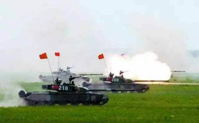 打仗的全套傢伙都有啥?3000解放軍入俄演習,裝28列火車!