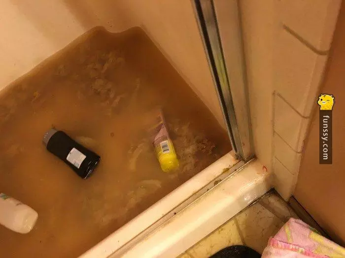 18張會讓你「絕對不敢用的超惡馬桶」!#15 真的太糟糕了...