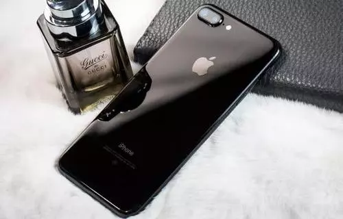 iPhone7plus價格直追iPhone8 究竟要如何選擇