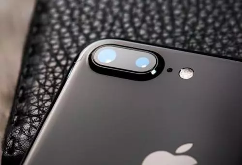 iPhone7plus價格直追iPhone8 究竟要如何選擇