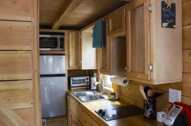 他買了這棟「6坪不到的小屋」　交屋那天一開門超驚喜！