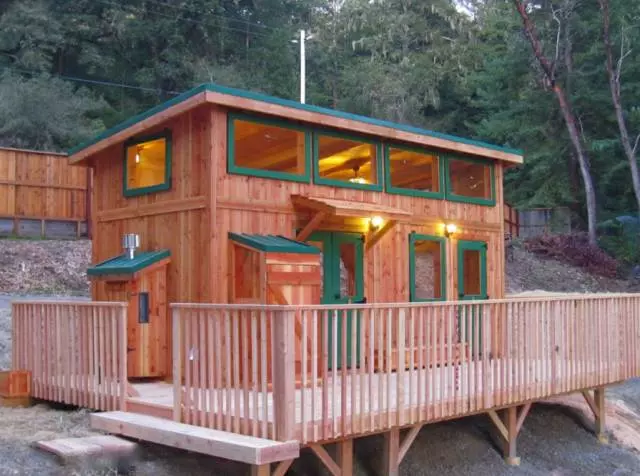 他買了這棟「6坪不到的小屋」　交屋那天一開門超驚喜！