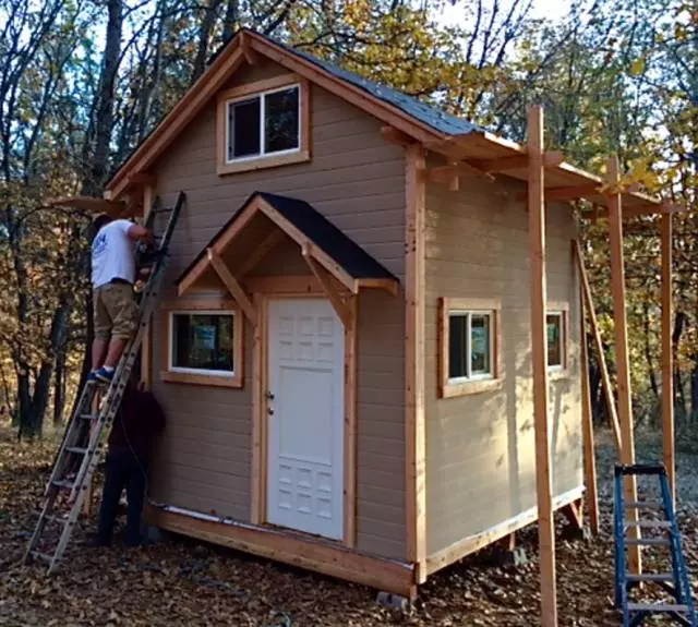 他買了這棟「6坪不到的小屋」　交屋那天一開門超驚喜！