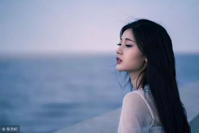 你媽養大你不容易,那你辭職照顧她,我寧願離婚也不會照顧她的