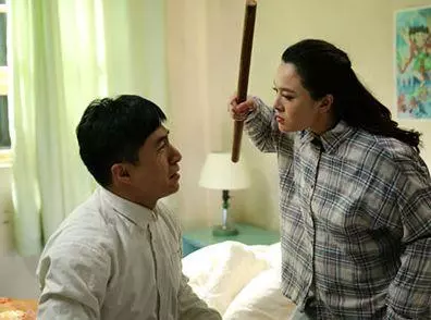小叔子欠債,婆婆賣掉俺的房子,老公一番話,俺笑著離了婚