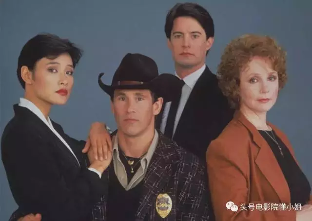 《如懿傳》這兩個女人在銀幕上「斗」了30年,比孫儷蔡少芬更老辣!