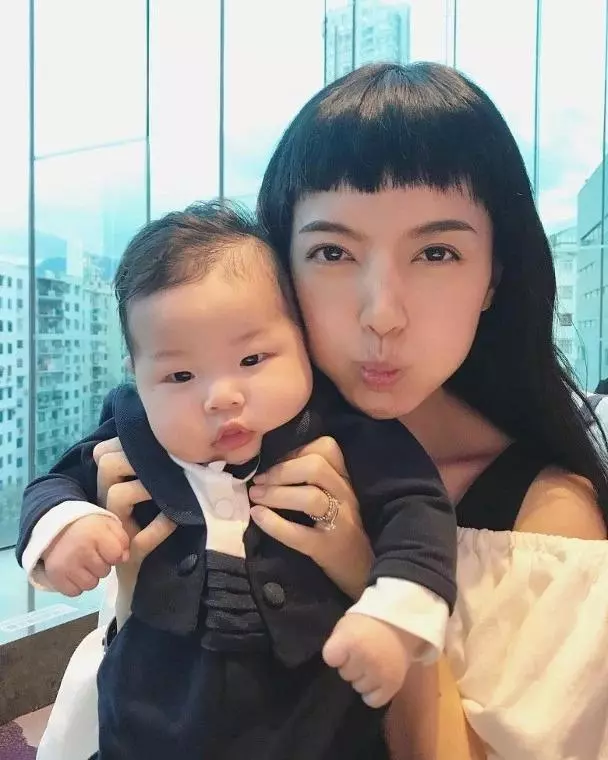 又一喜訊!TVB宅男女神成功懷孕成准人母:感謝神的賜予~~~