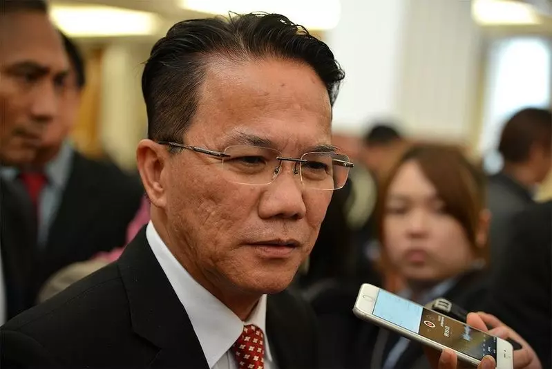 劉偉強指反對黨使用卑鄙手段安排非法移民獲取大馬卡。